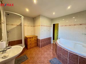 Pronájem bytu 4+kk, Praha - Dolní Měcholupy, U střediska, 91 m2