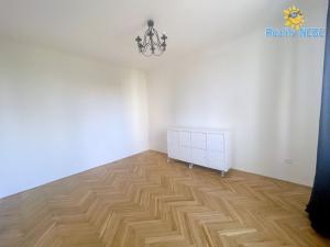 Pronájem bytu 2+1, Praha - Michle, Jihlavská, 53 m2