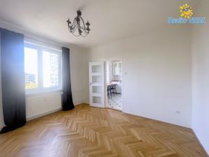 Pronájem bytu 2+1, Praha - Michle, Jihlavská, 53 m2