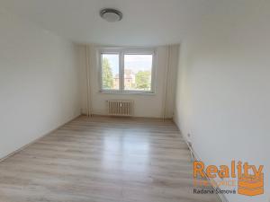 Pronájem bytu 1+kk, Zlín - Prštné, B. Němcové, 28 m2
