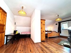 Prodej zemědělské usedlosti, Račice, 570 m2