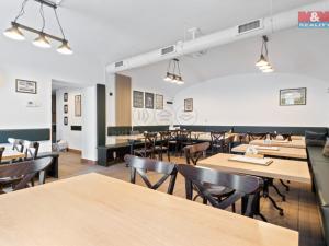 Pronájem restaurace, Chýnice, Karlštejnská, 80 m2