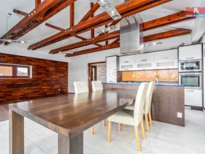 Prodej rodinného domu, Jeneč, Západní, 272 m2