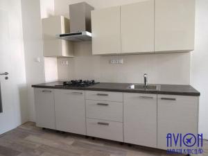 Pronájem bytu 1+1, Praha - Smíchov, Arbesovo náměstí, 40 m2