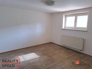 Prodej bytu 3+1, Opava - Předměstí, Myslbekova, 61 m2