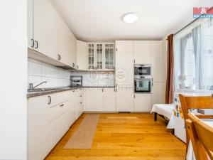 Pronájem bytu 4+kk, Horoměřice, Karla IV., 117 m2