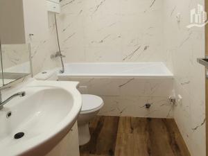 Prodej bytu 2+1, Chomutov, 17. listopadu, 62 m2