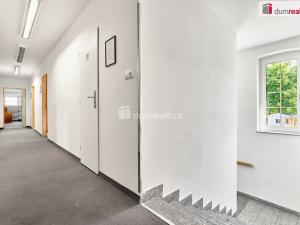 Pronájem kanceláře, Karlovy Vary, Libušina, 206 m2