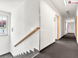 Pronájem kanceláře, Karlovy Vary, Libušina, 206 m2