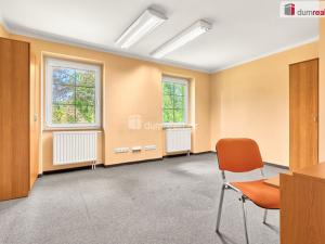 Pronájem kanceláře, Karlovy Vary, Libušina, 206 m2