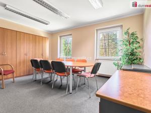 Pronájem kanceláře, Karlovy Vary, Libušina, 206 m2