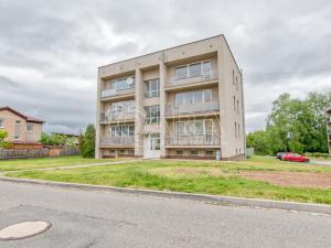 Prodej bytu 1+1, Holasovice - Loděnice, 45 m2