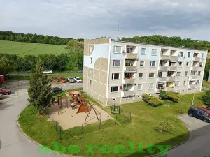Pronájem bytu 2+1, Milovice, 60 m2