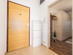 Prodej bytu 3+1, Český Krumlov - Domoradice, Urbinská, 67 m2