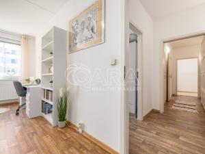 Prodej bytu 3+1, Český Krumlov - Domoradice, Urbinská, 67 m2