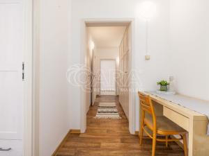 Prodej bytu 3+1, Český Krumlov - Domoradice, Urbinská, 67 m2