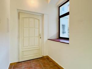 Prodej bytu 1+1, Česká Lípa, náměstí Osvobození, 80 m2