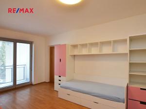 Pronájem bytu 3+kk, Praha - Břevnov, Bolívarova, 94 m2