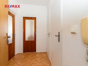 Prodej bytu 1+1, Praha - Libuš, Na domovině, 38 m2