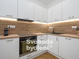 Pronájem bytu 3+kk, Praha - Vinohrady, Lužická, 75 m2
