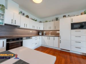 Prodej bytu 3+kk, Jičín - Valdické Předměstí, Pod lipami, 101 m2