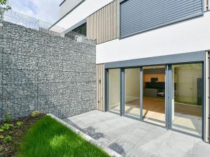 Pronájem bytu 1+kk, Praha - Velká Chuchle, Na hvězdárně, 36 m2