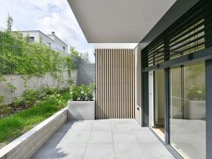 Pronájem bytu 1+kk, Praha - Velká Chuchle, Na hvězdárně, 36 m2