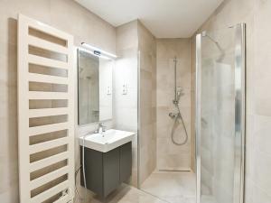 Pronájem bytu 1+kk, Praha - Velká Chuchle, Na hvězdárně, 36 m2