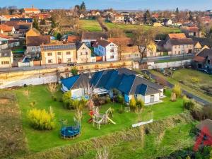 Prodej rodinného domu, Byšice, 365 m2