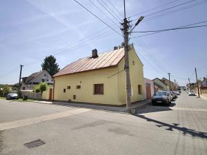 Prodej rodinného domu, Veleň, Ke Hřišti, 130 m2