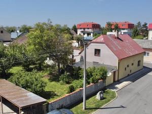 Prodej rodinného domu, Veleň, Ke Hřišti, 130 m2
