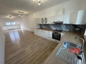 Pronájem bytu 4+kk, Havlíčkův Brod, Humpolecká, 131 m2