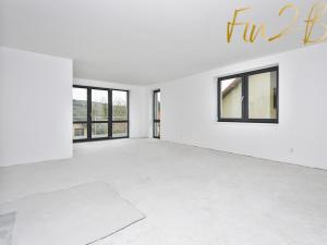 Prodej rodinného domu, Jevany, Na Dubince, 248 m2