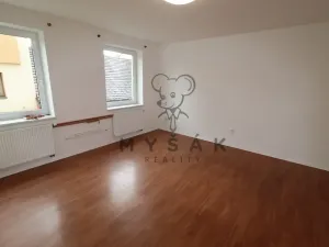 Pronájem bytu 2+1, České Budějovice - České Budějovice 3, J. Š. Baara, 72 m2