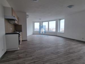 Pronájem bytu 2+kk, Plzeň, Železniční, 83 m2