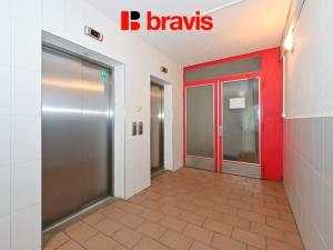 Prodej bytu 3+1, Brno, Bzenecká, 72 m2
