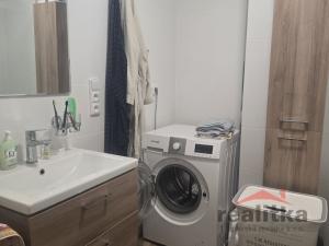 Pronájem bytu 2+1, Opava - Předměstí, Na Rybníčku, 60 m2