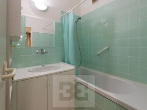Pronájem bytu 1+kk, Praha - Břevnov, Talichova, 39 m2