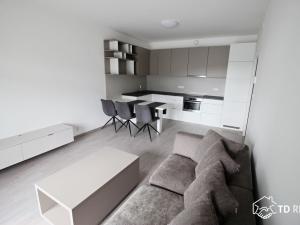 Pronájem bytu 2+kk, Brno - Pisárky, Poříčí, 60 m2