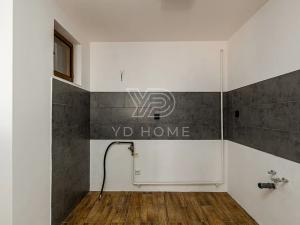 Prodej bytu 3+kk, Klatovy, Koldinova, 79 m2