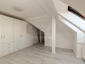 Prodej bytu 3+kk, Klatovy, Koldinova, 79 m2