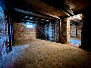 Pronájem skladu, Liberec, nám. Žižkovo, 43 m2