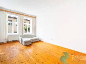 Prodej bytu 3+1, České Budějovice, Skuherského, 72 m2