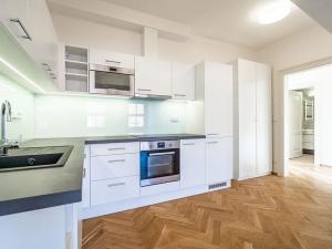 Pronájem bytu 2+1, Praha - Nové Město, Myslíkova, 69 m2