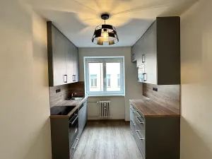 Pronájem bytu 2+1, Děčín, Dobrovského, 57 m2
