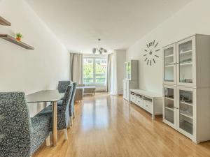 Pronájem bytu 2+kk, Praha - Vysočany, Pod Harfou, 51 m2