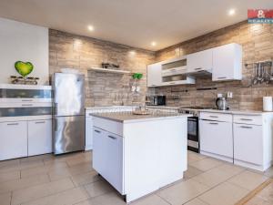 Prodej rodinného domu, Hostomice, Vrbenského, 300 m2