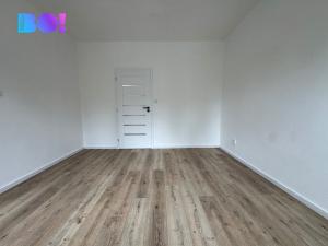 Pronájem bytu 2+kk, Třinec, Lidická, 56 m2