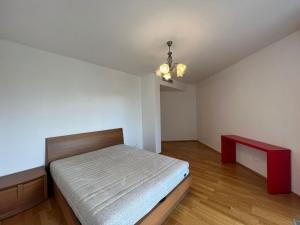 Pronájem bytu 3+kk, Praha - Žižkov, Ke kapslovně, 130 m2