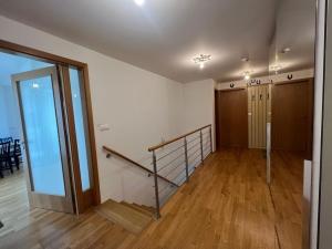 Pronájem bytu 3+kk, Praha - Žižkov, Ke kapslovně, 130 m2